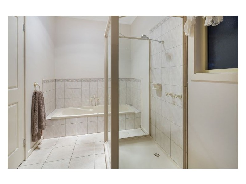 100 M Quigleys Lane, Beremboke VIC 3342