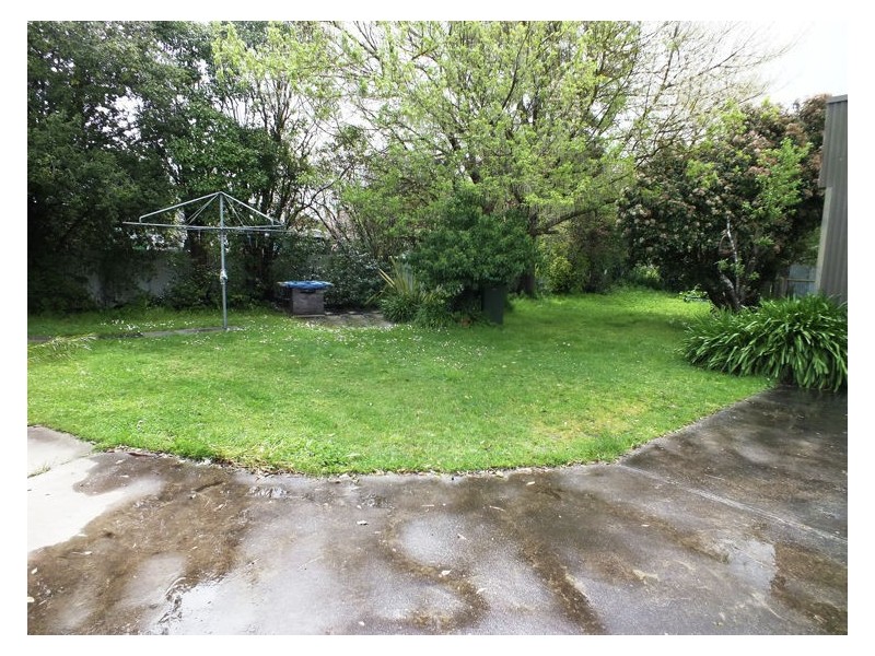 34 Neill Street, Beaufort VIC 3373