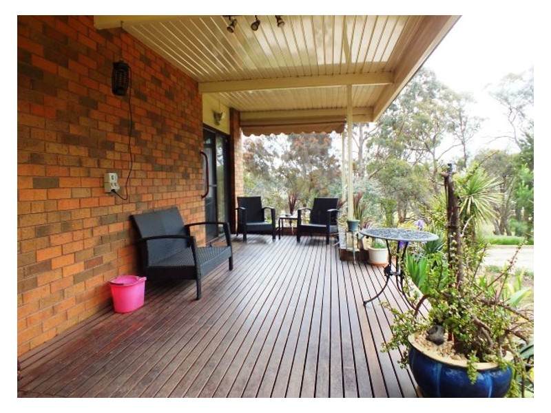 2 Mitchell Street, Beaufort VIC 3373