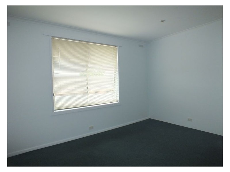 1/15 Aquila Court, Ballarat North VIC 3350