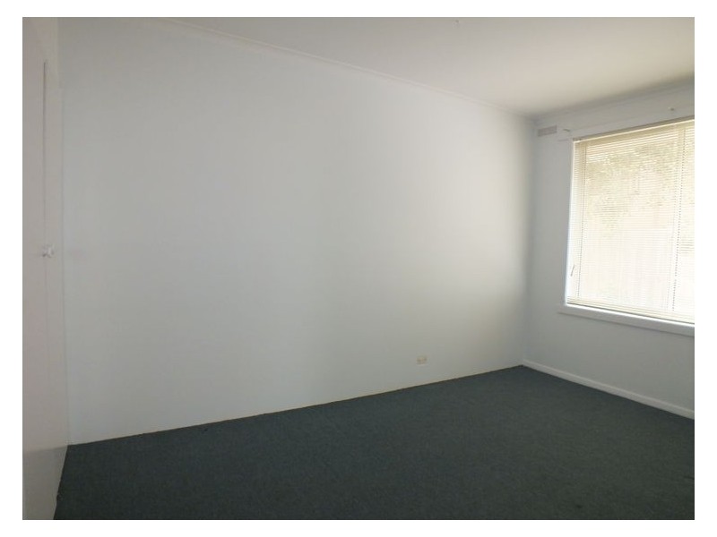 1/15 Aquila Court, Ballarat North VIC 3350