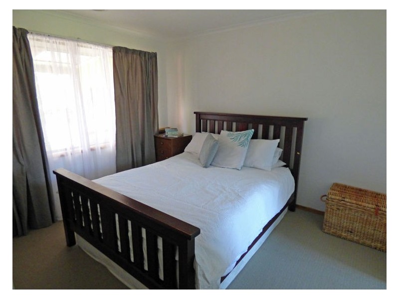 59 Urquhart Street, Gordon VIC 3345