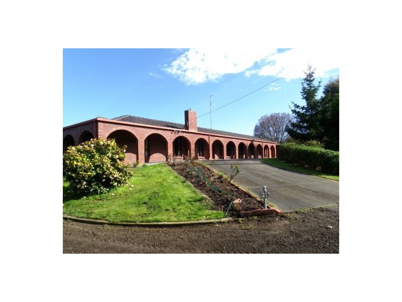 215 Ballarat, Creswick VIC 3363