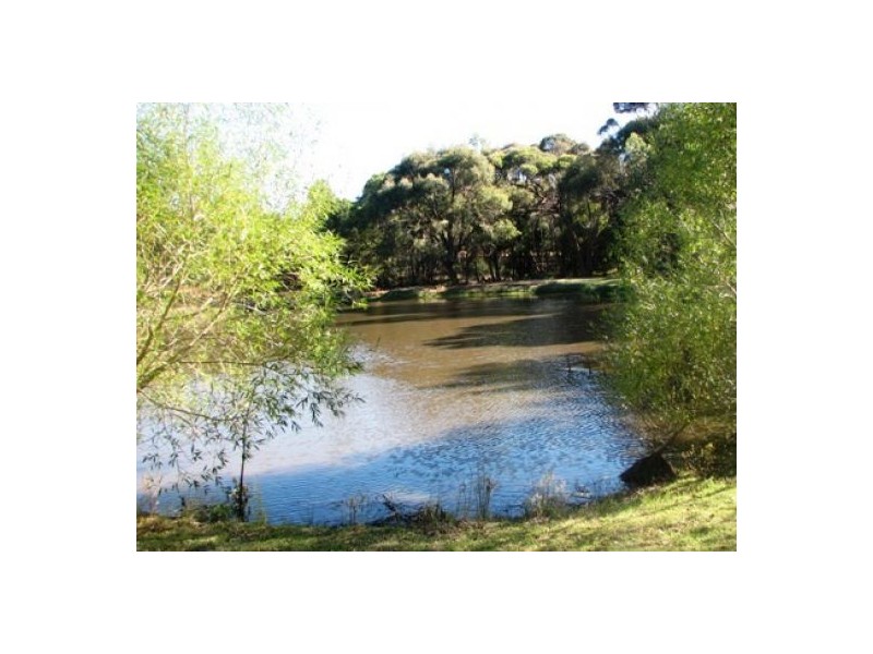 215 Ballarat, Creswick VIC 3363