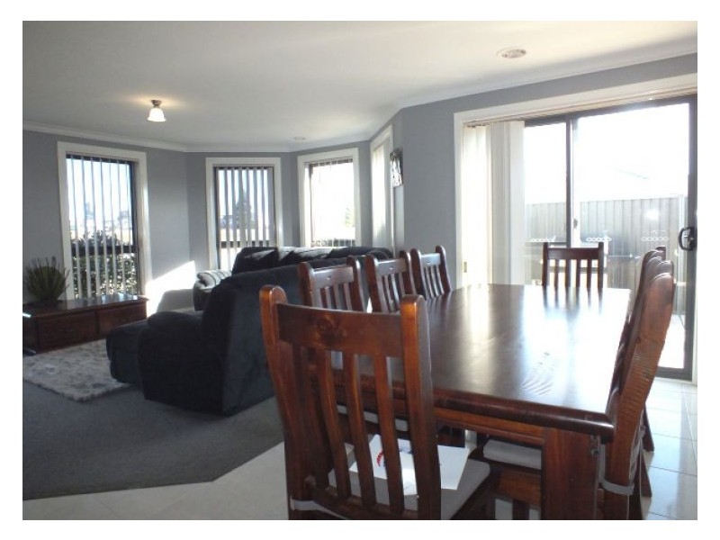 2 Modestino Place, Mitchell Park VIC 3352