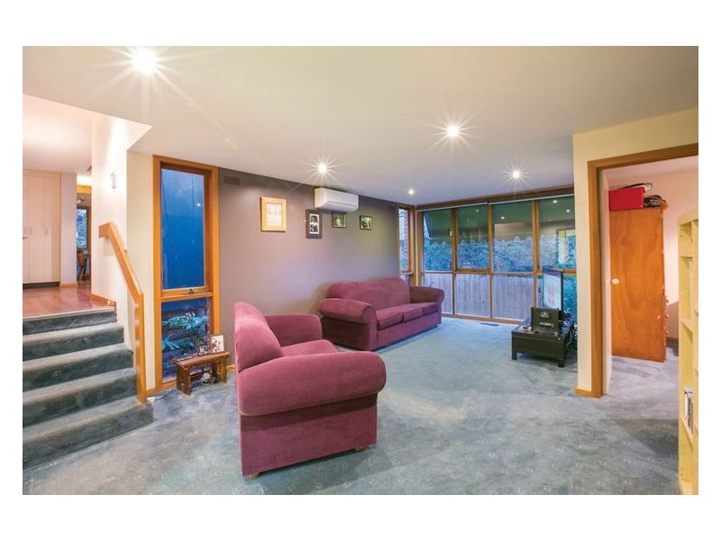 22 Pindari Drive, Mount Clear VIC 3350