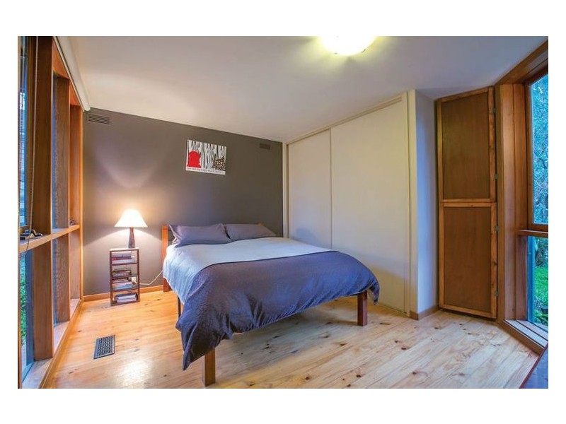 22 Pindari Drive, Mount Clear VIC 3350