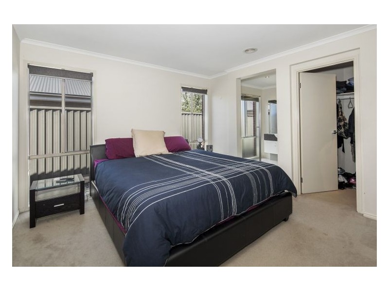 110 Wiltshire Lane, Delacombe VIC 3356