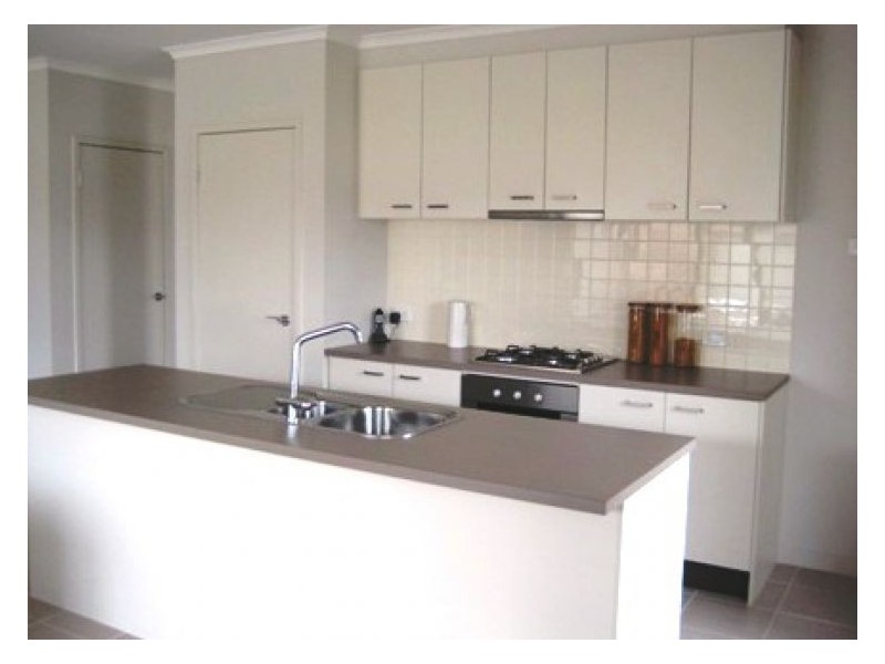 18 Amana Drive, Alfredton VIC 3350