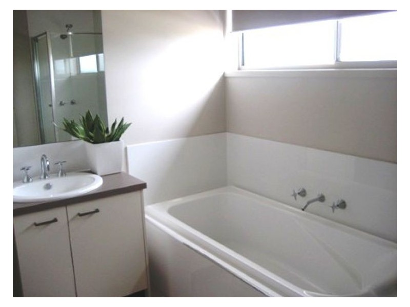 18 Amana Drive, Alfredton VIC 3350