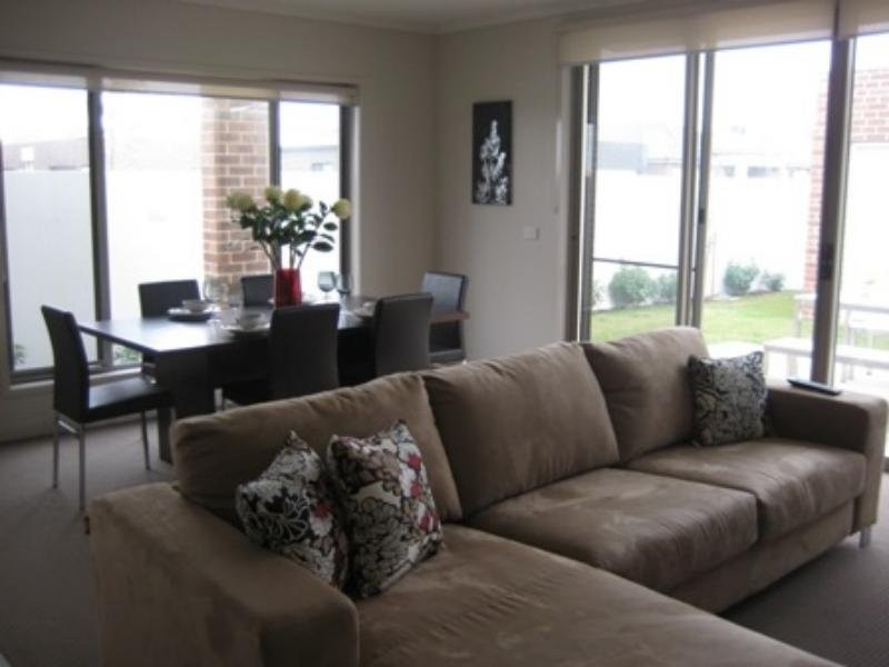 18 Amana Drive, Alfredton VIC 3350