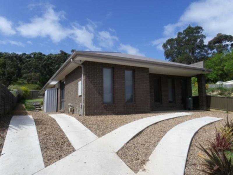 152 Ryan Street, Brown Hill VIC 3350