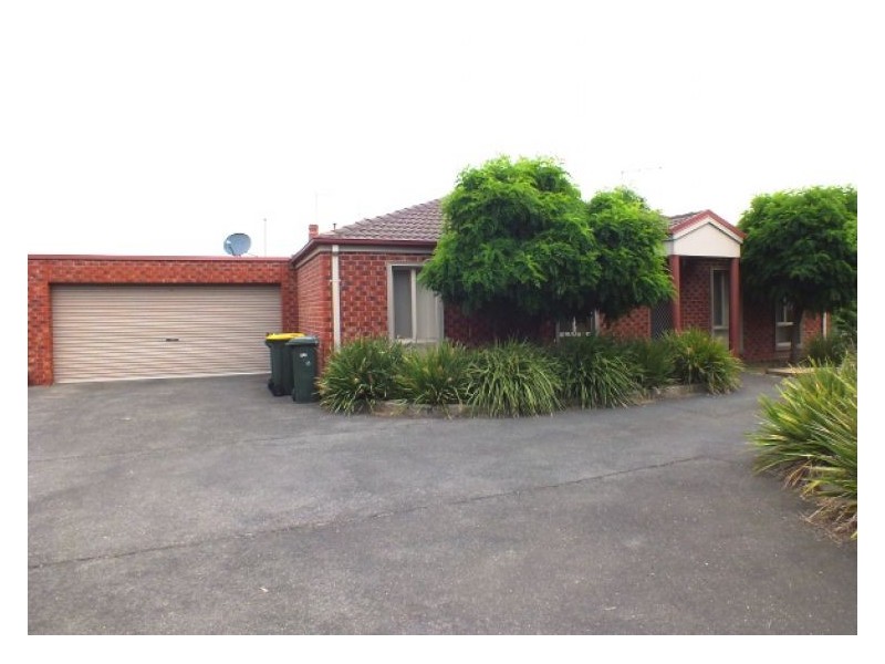 1/47-49 Beverin Street, Sebastopol VIC 3356