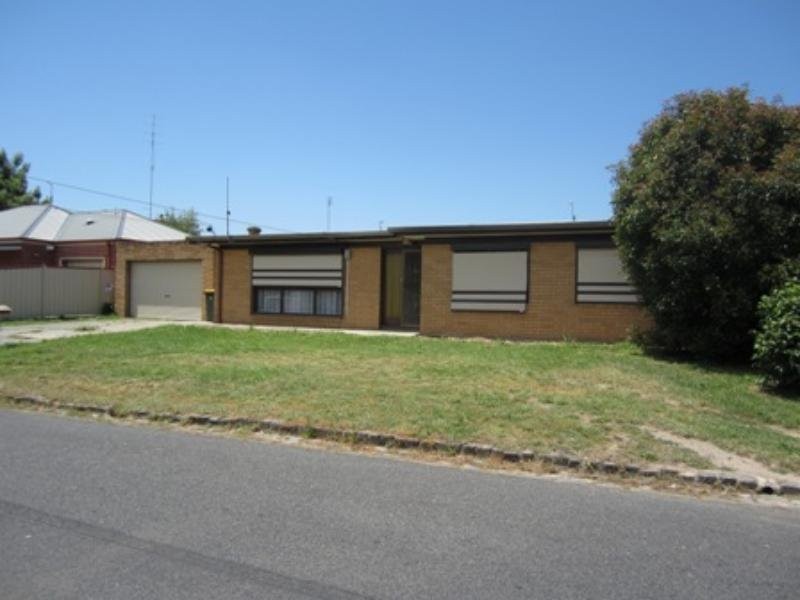 408 Finch Street, Ballarat North VIC 3350