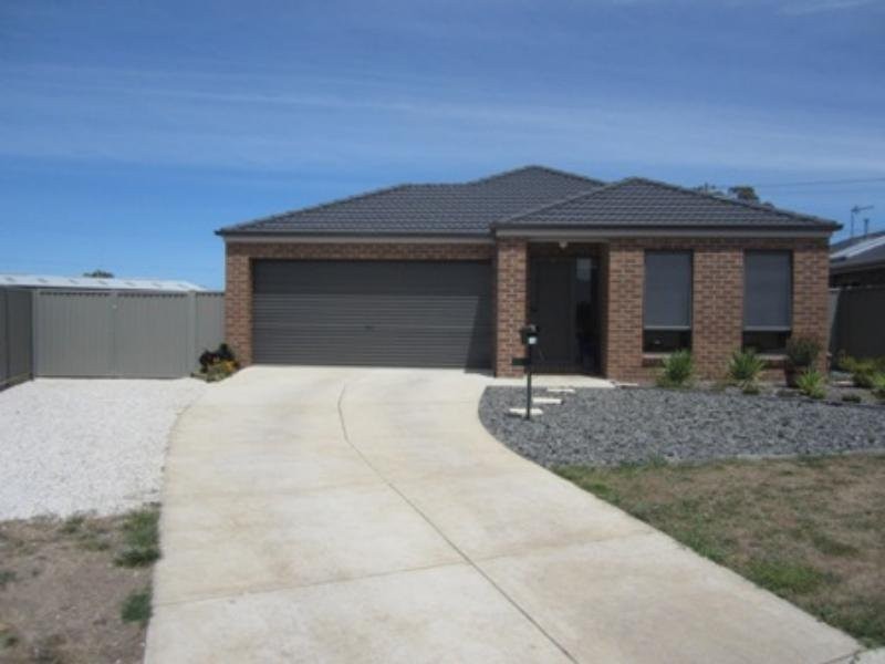 15 Macquarie Close, Delacombe VIC 3356