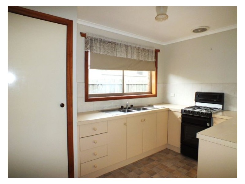 2/47 Albert Street, Sebastopol VIC 3356