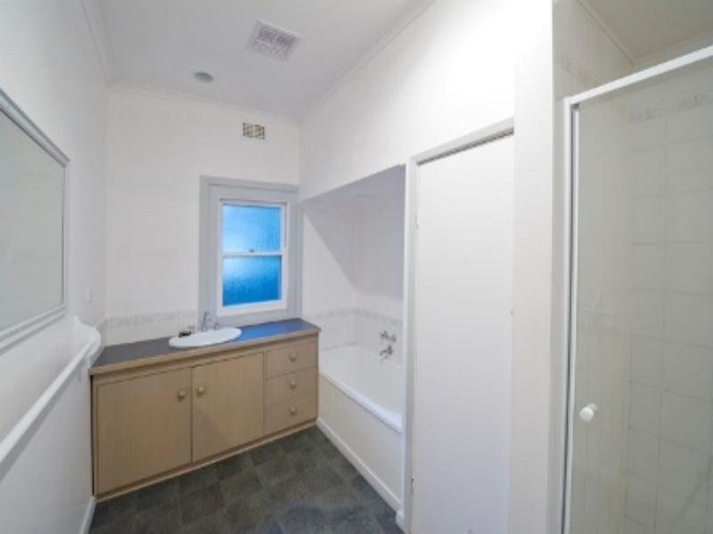 3 Cardigan Street, Lake Wendouree VIC 3350