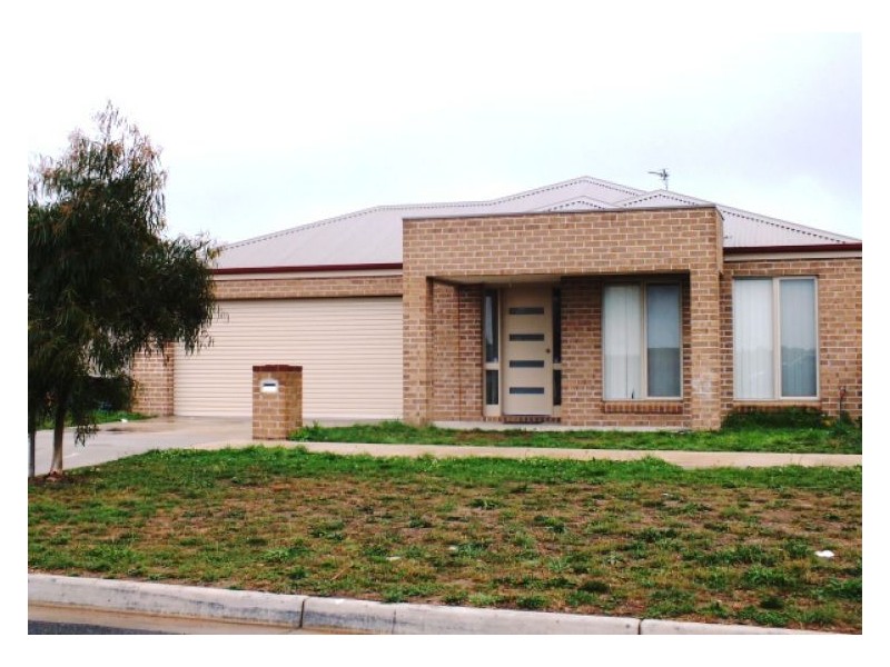 241 Kossuth Street, Sebastopol VIC 3356