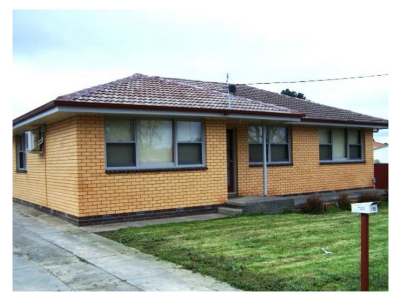 195 Yarrowee Street, Sebastopol VIC 3356
