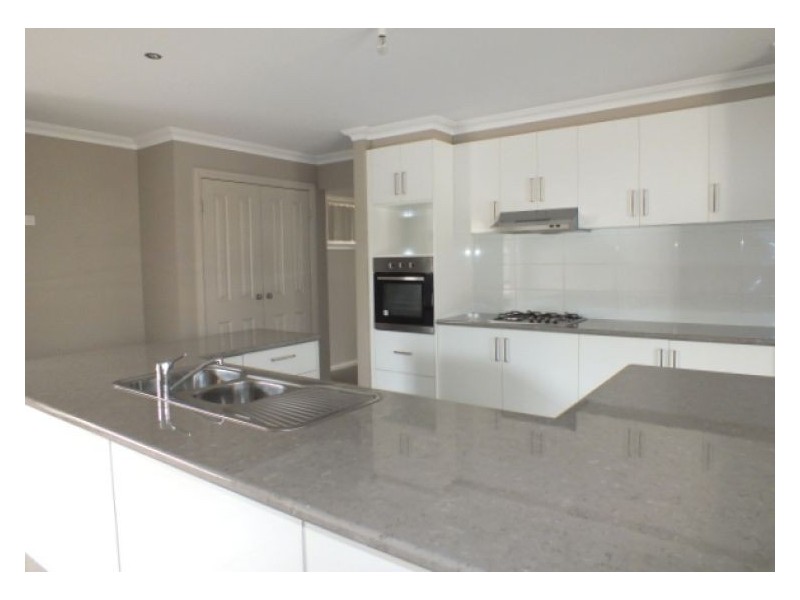 215 Kossuth Street, Sebastopol VIC 3356