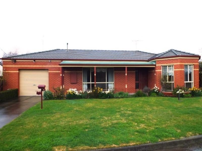 5A Duke Street, Newington VIC 3350