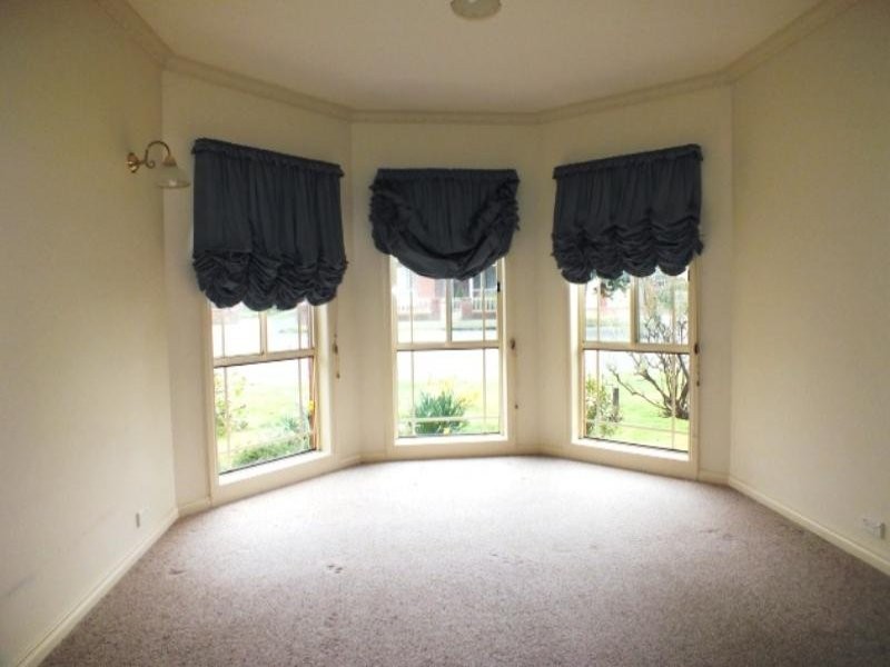 5A Duke Street, Newington VIC 3350