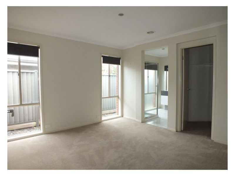 110 Wiltshire Lane, Delacombe VIC 3356