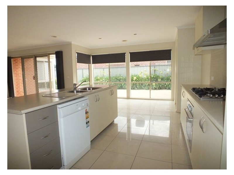 110 Wiltshire Lane, Delacombe VIC 3356