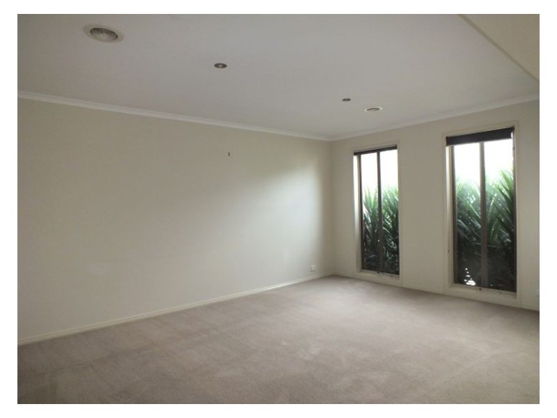 110 Wiltshire Lane, Delacombe VIC 3356