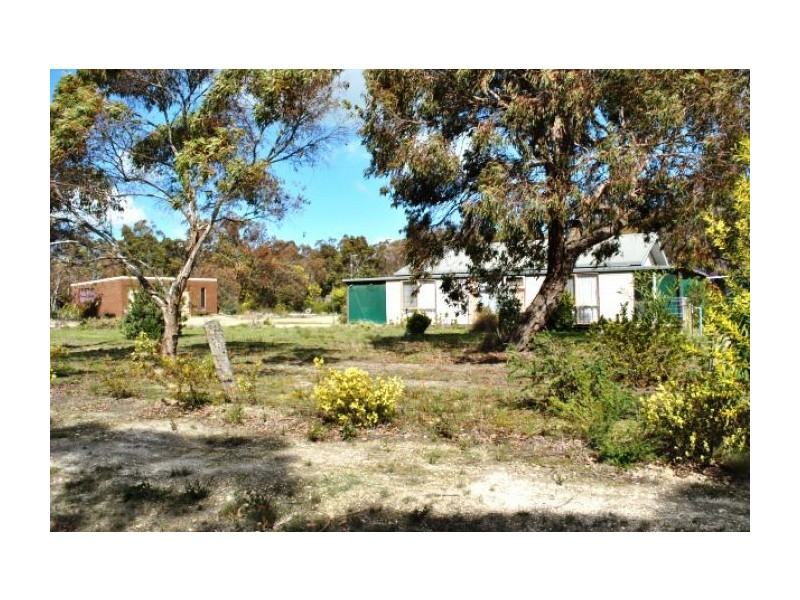 156 Moffats Rd, Dereel VIC 3352