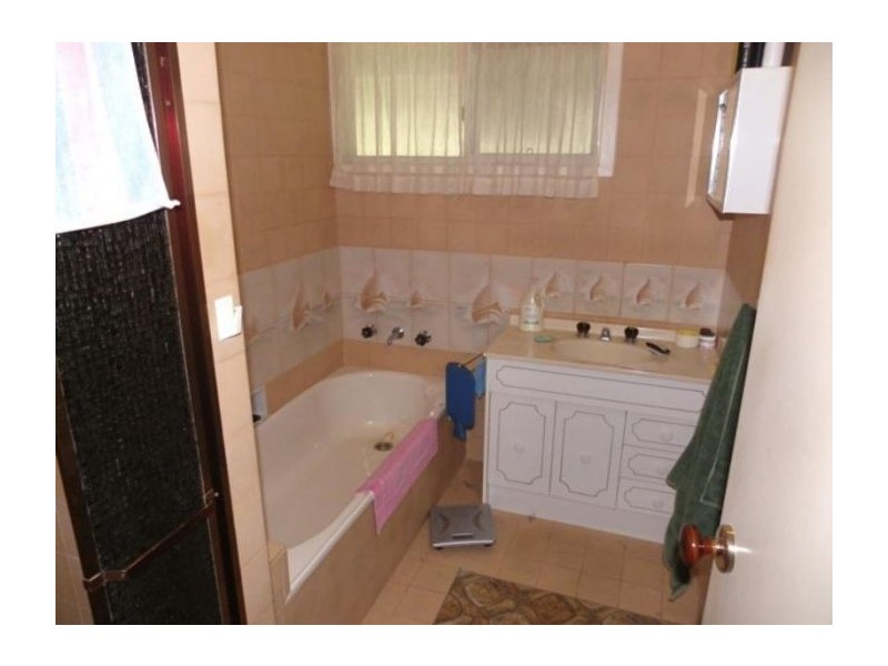 156 Moffats Rd, Dereel VIC 3352