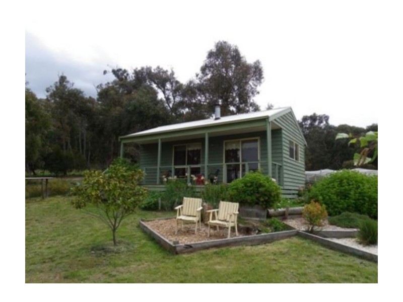 182 Dalgleishs Rd, Beaufort VIC 3373