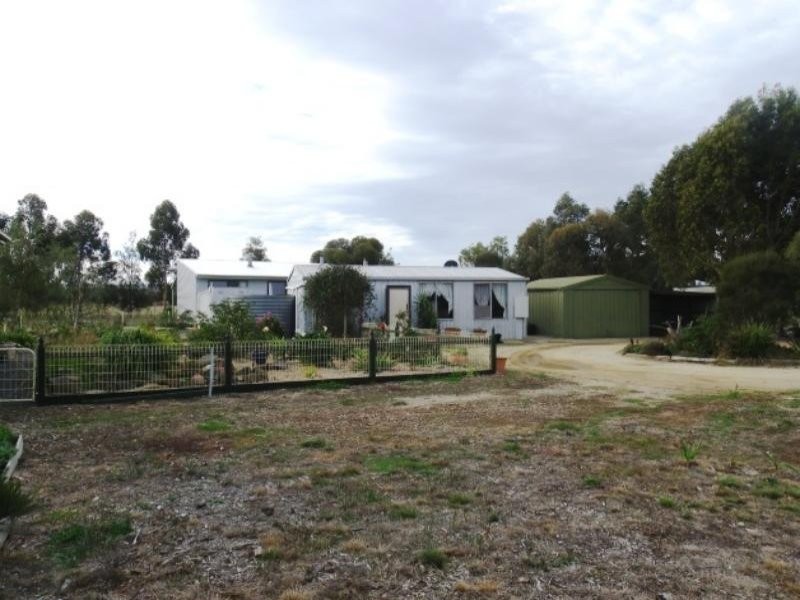 106 Daly Rd, Rokewood VIC 3330