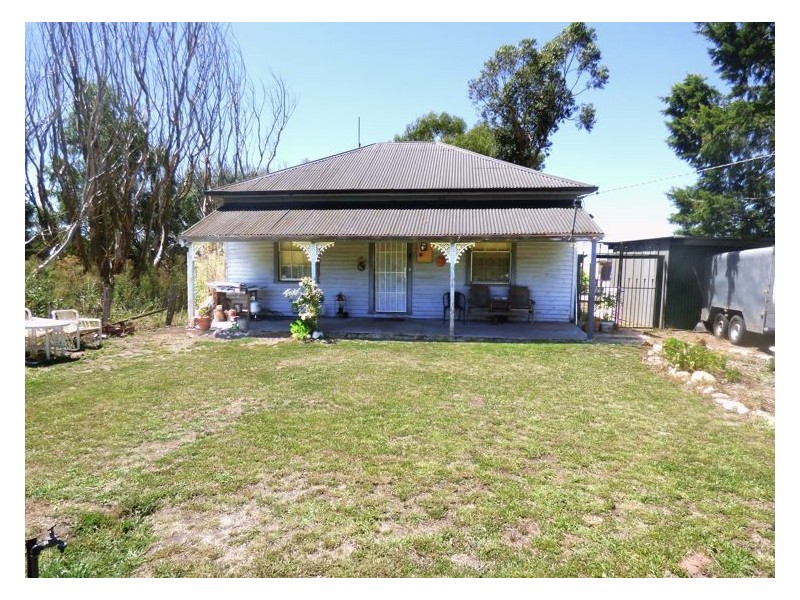 2048 Sunraysia Hwy, Waubra VIC 3352
