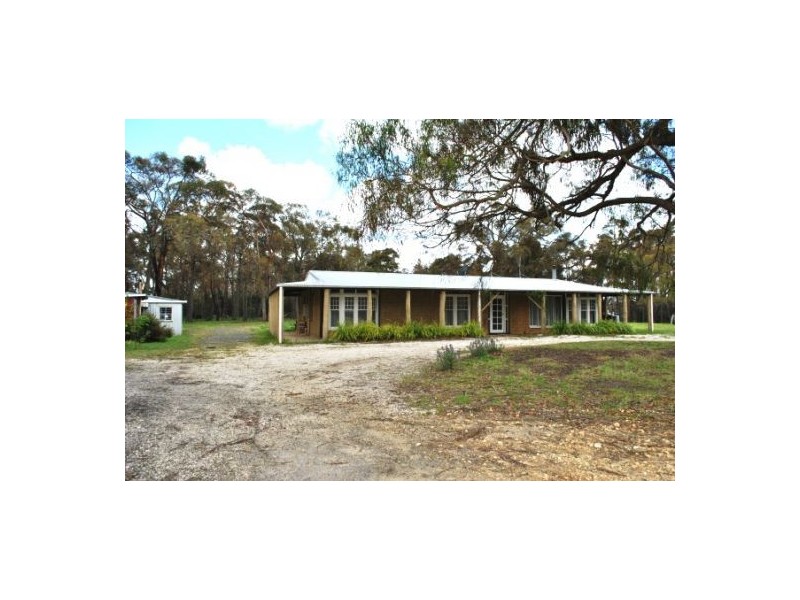 169 Ferrers Rd, Dereel VIC 3352