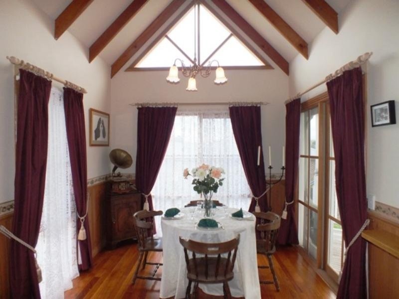 33 Sturt St, Beaufort VIC 3373