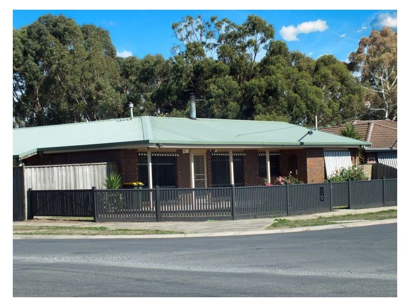 42 Kowree Cres, Redan VIC 3350