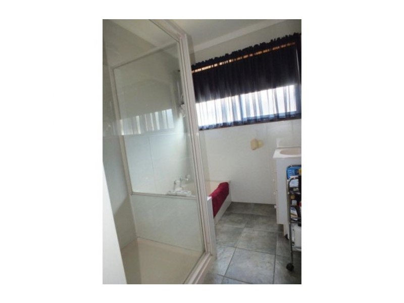 42 Kowree Cres, Redan VIC 3350