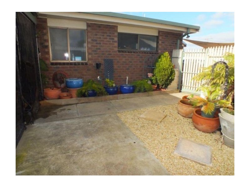 42 Kowree Cres, Redan VIC 3350