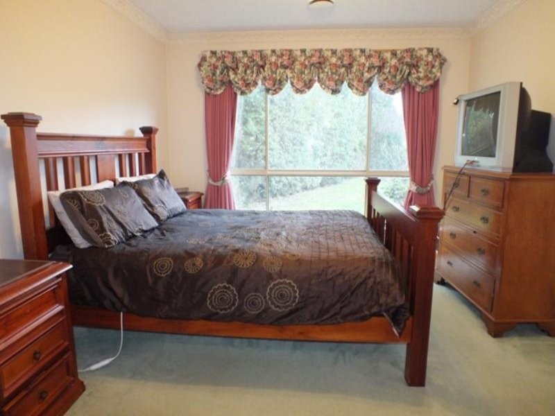 5 Matthew Ct, Sebastopol VIC 3356