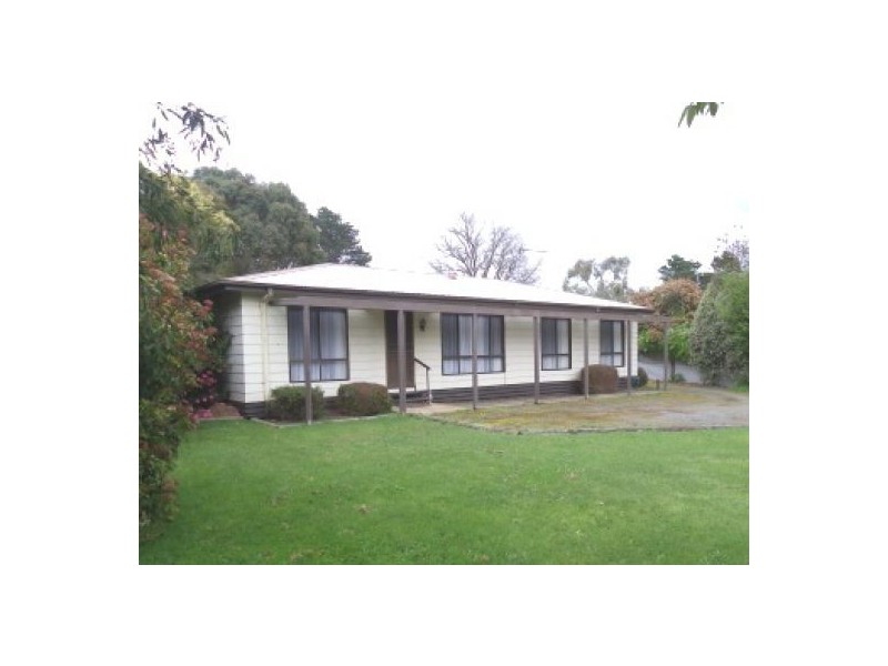 3 Kennedy Street, Beaufort VIC 3373