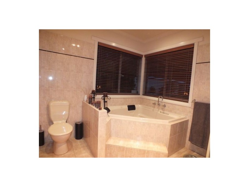 335 Blind Creek Rd, Cardigan VIC 3352