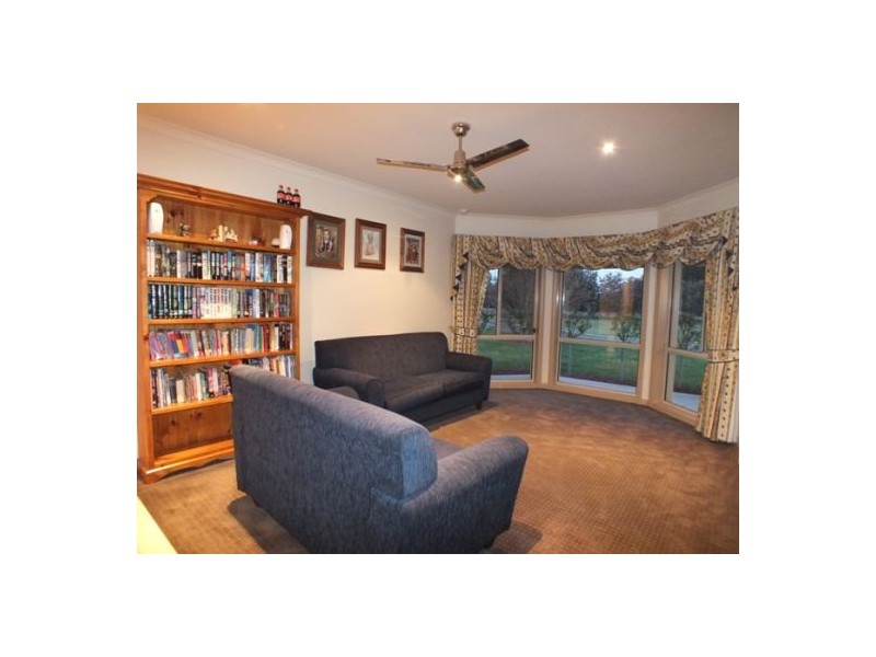 335 Blind Creek Rd, Cardigan VIC 3352