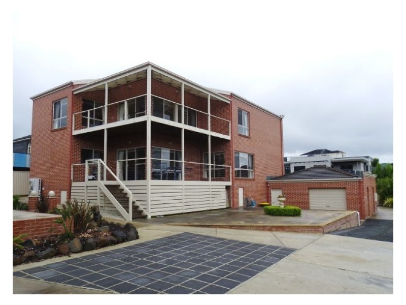 13 Pinewood Drive, Ballarat North VIC 3350