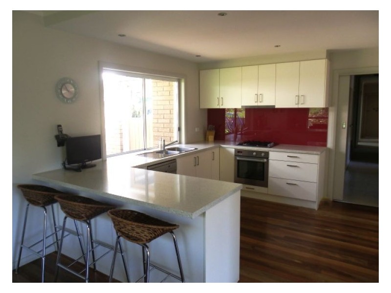 9 Hill Top Road, Brown Hill VIC 3350