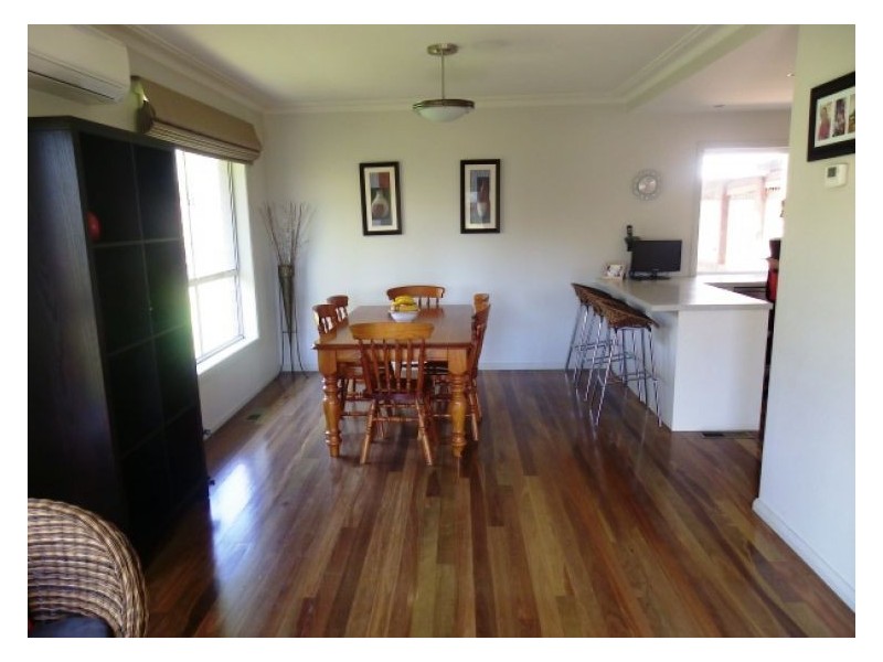 9 Hill Top Road, Brown Hill VIC 3350