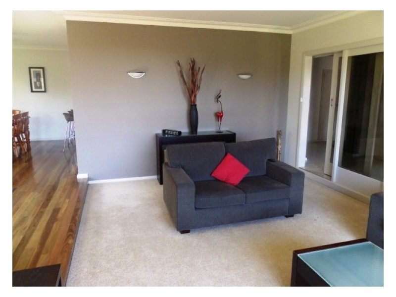 9 Hill Top Road, Brown Hill VIC 3350