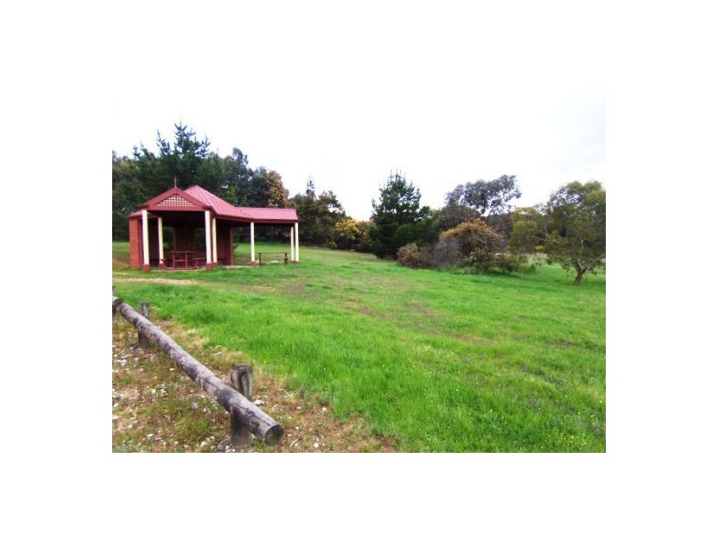 5 Lofven Street, Nerrina VIC 3350