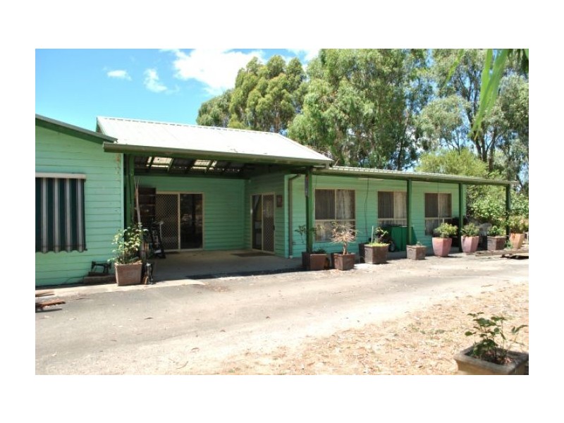 9 Wiggins Road, Ballarat VIC 3350