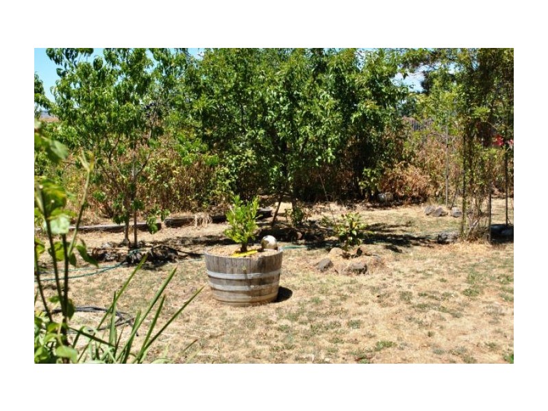 9 Wiggins Road, Ballarat VIC 3350